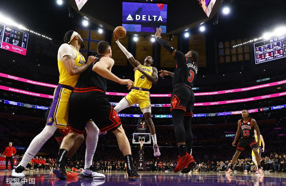 验丰富的中 验丰富的中